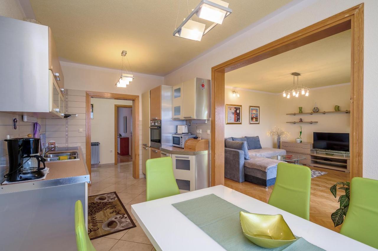 Apartments Juric Podstrana Dış mekan fotoğraf