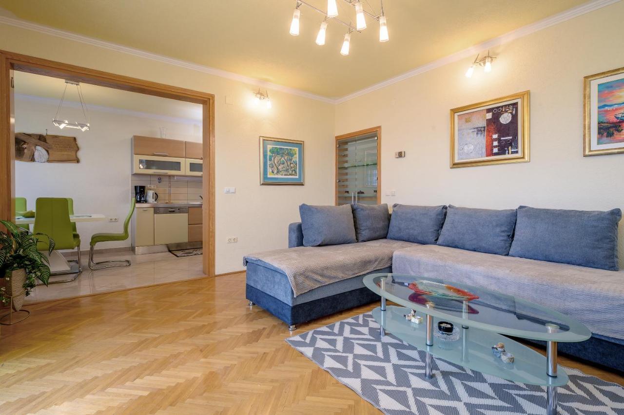 Apartments Juric Podstrana Dış mekan fotoğraf